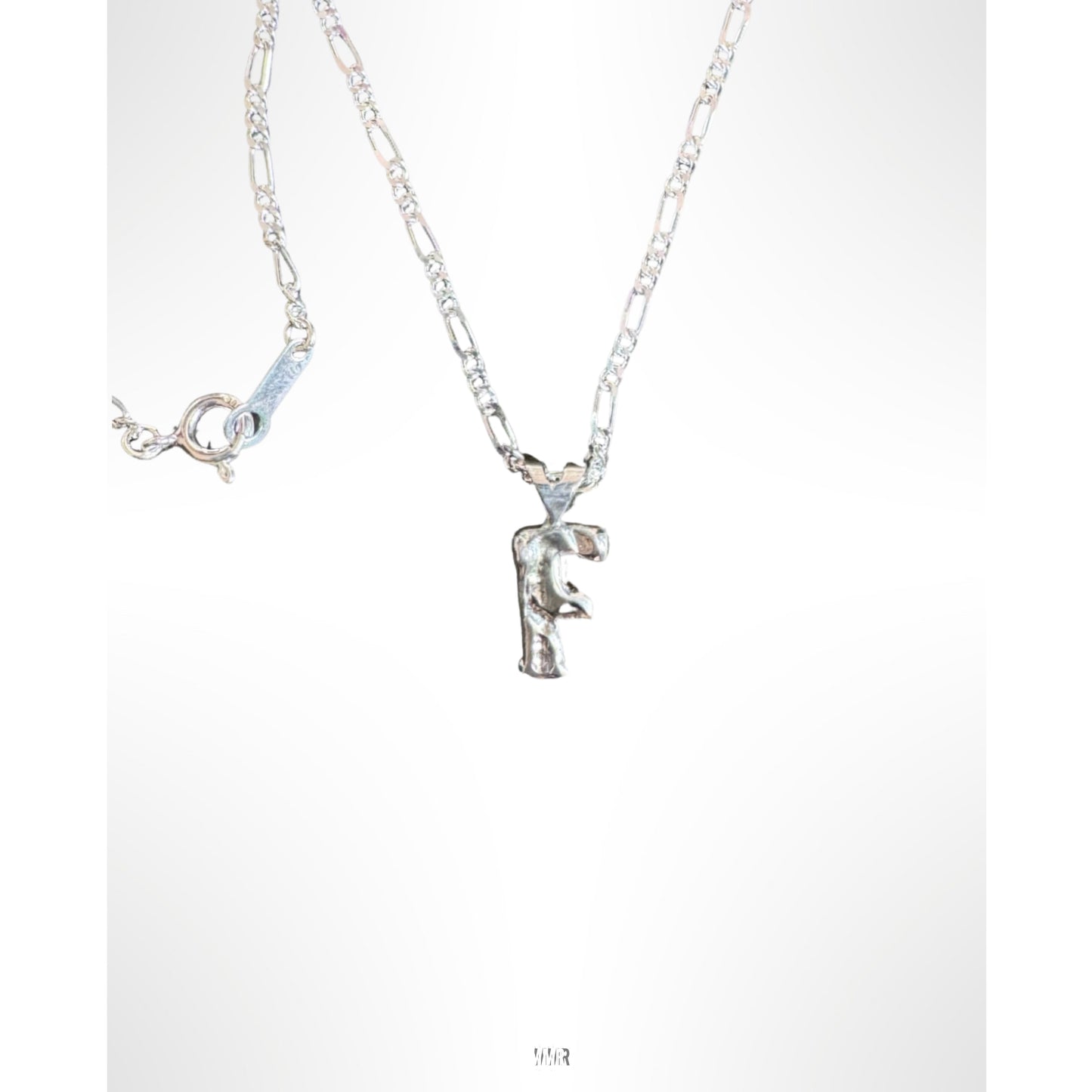 N009 Initial Necklace "F"